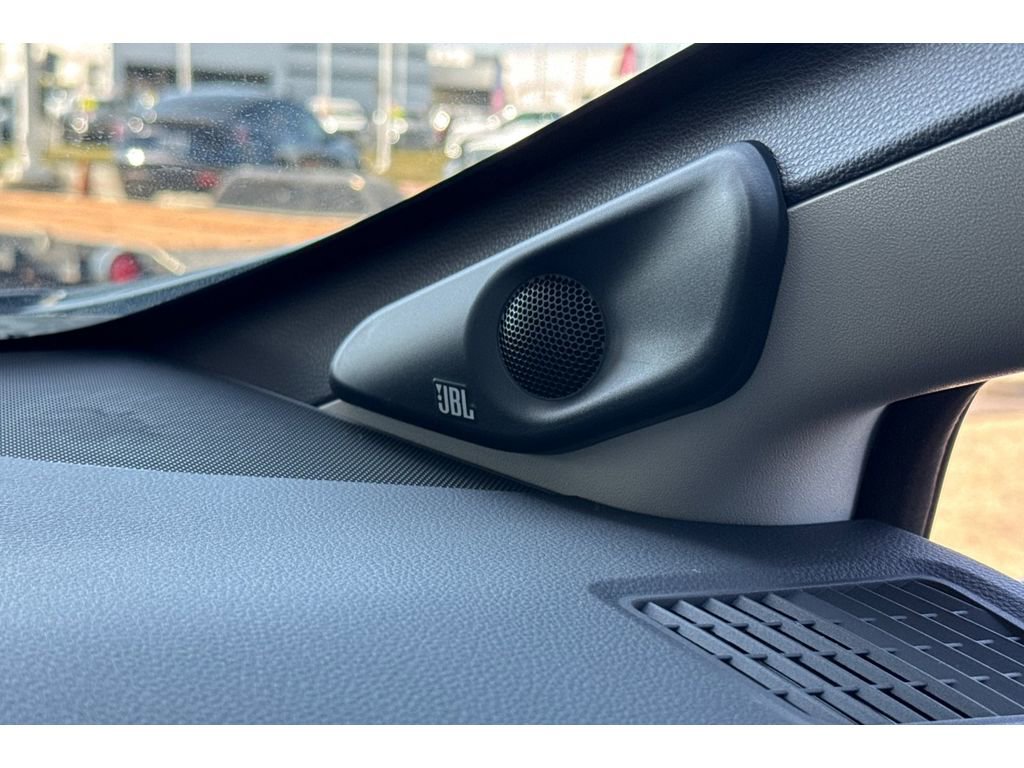 New 2026 Toyota Prius Plug-In Hybrid image 12