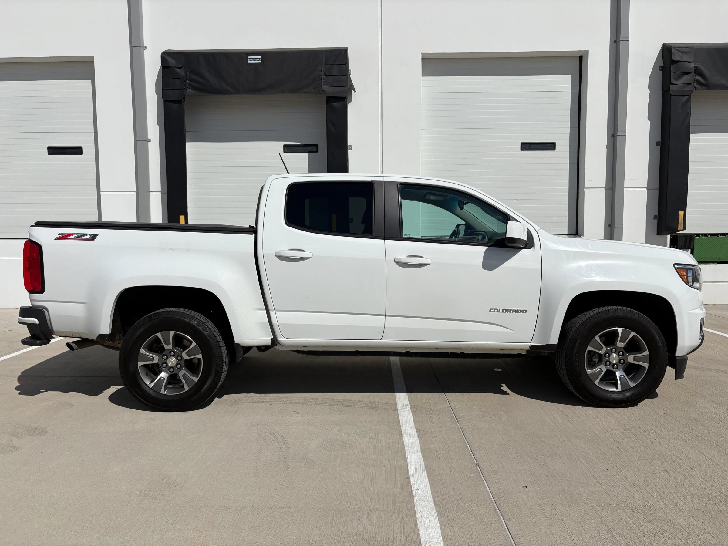 Used 2020 Chevrolet Colorado Z71 RWD image 3