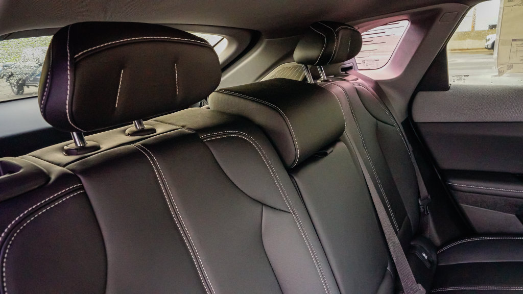 New 2027 Cadillac Optiq Luxury AWD/4WD image 9