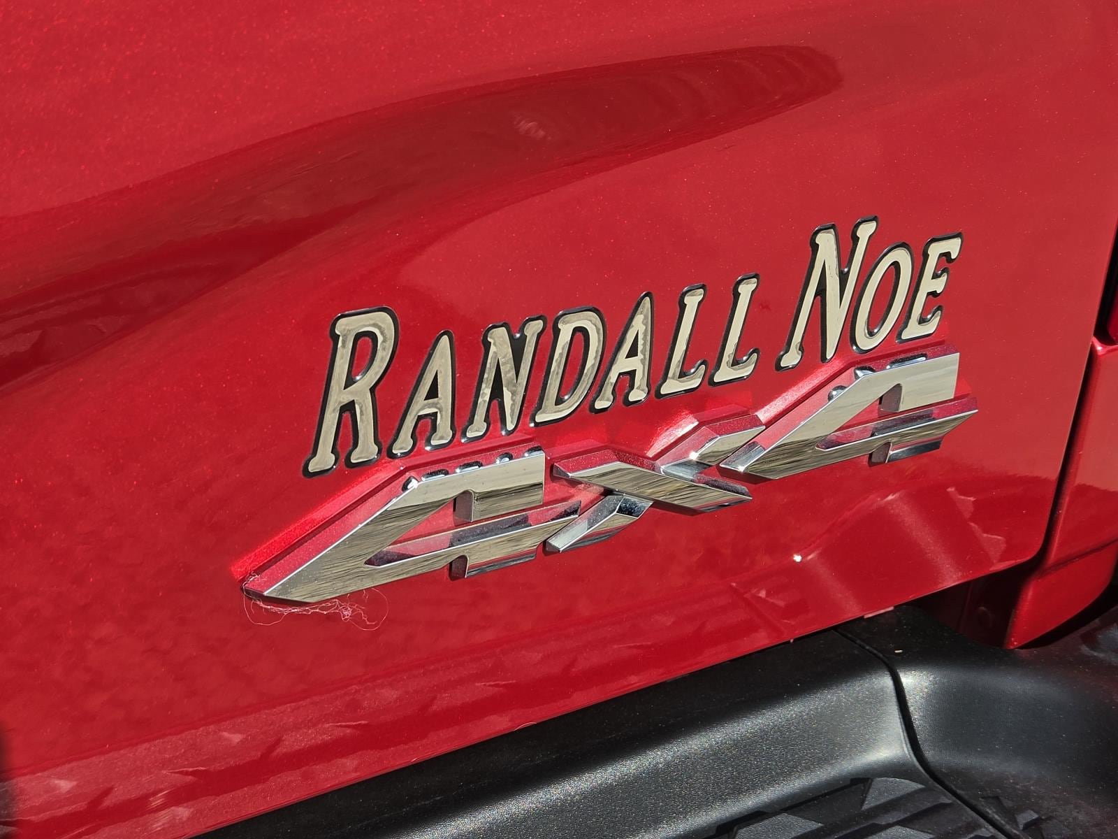 Used 2026 RAM 2500 Laramie AWD/4WD image 9