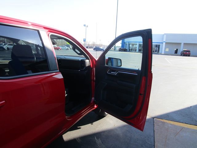 Used 2022 Chevrolet Silverado 1500 LT AWD/4WD image 23