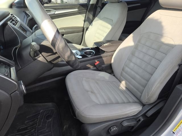 Used 2014 Ford Fusion S FWD image 29