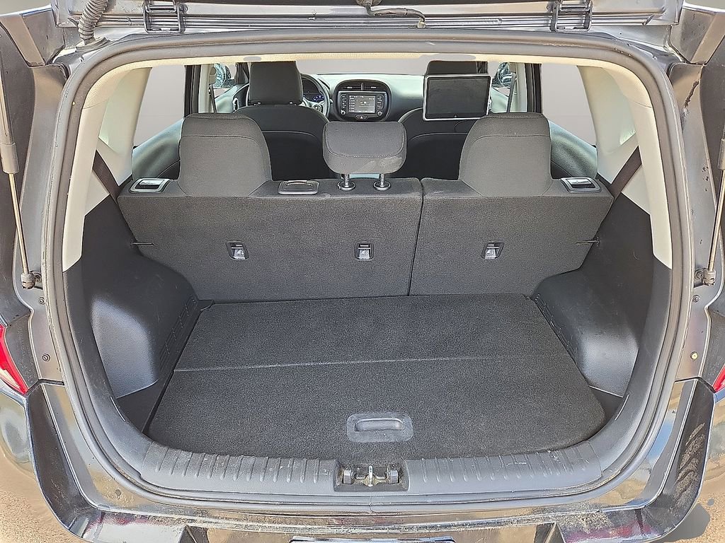 Used 2020 Kia Soul S FWD image 13