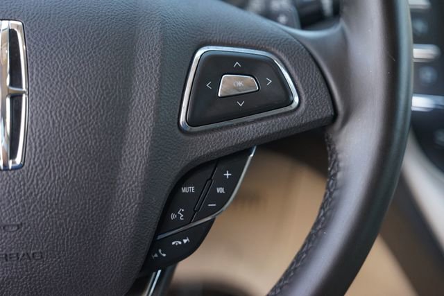 Used 2019 Lincoln MKC Select w/ Select Plus Package FWD image 24