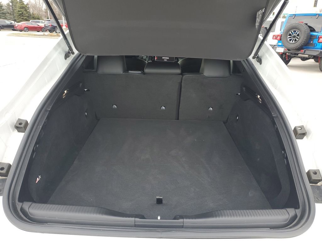 New 2025 Dodge Charger R/T w/ Quick Order Package 25M R/T image 12