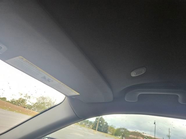 New 2025 Jeep Grand Cherokee Altitude image 21