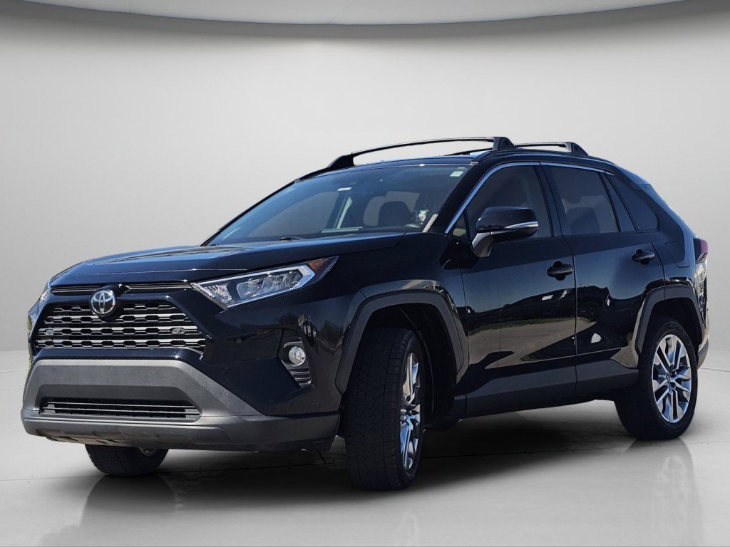 Used 2019 Toyota RAV4 XLE Premium w/ Advanced Technology Package image 20