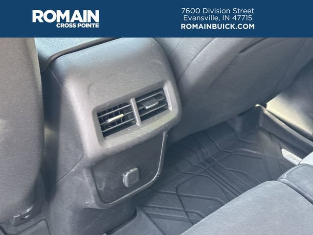 Used 2018 Chevrolet Equinox LS FWD image 13