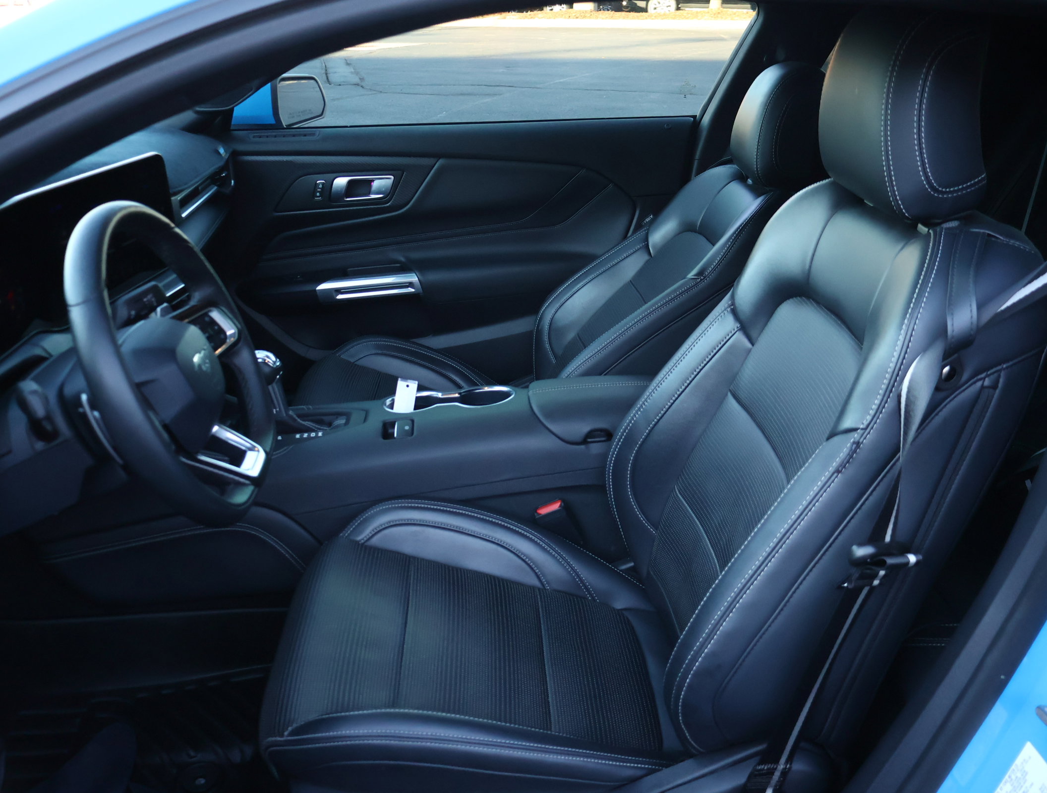 Used 2024 Ford Mustang GT Premium image 11