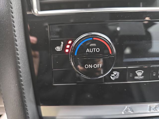 Used 2024 Nissan Armada SL w/ Midnight Edition Package image 39