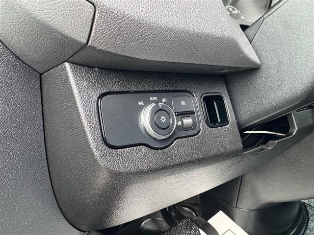 Used 2019 Mercedes-Benz Sprinter 1500 image 14