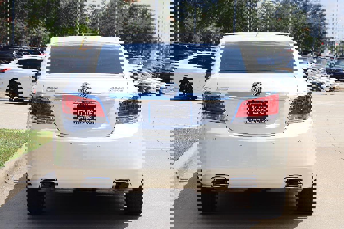 Used 2012 Buick LaCrosse Touring image 10