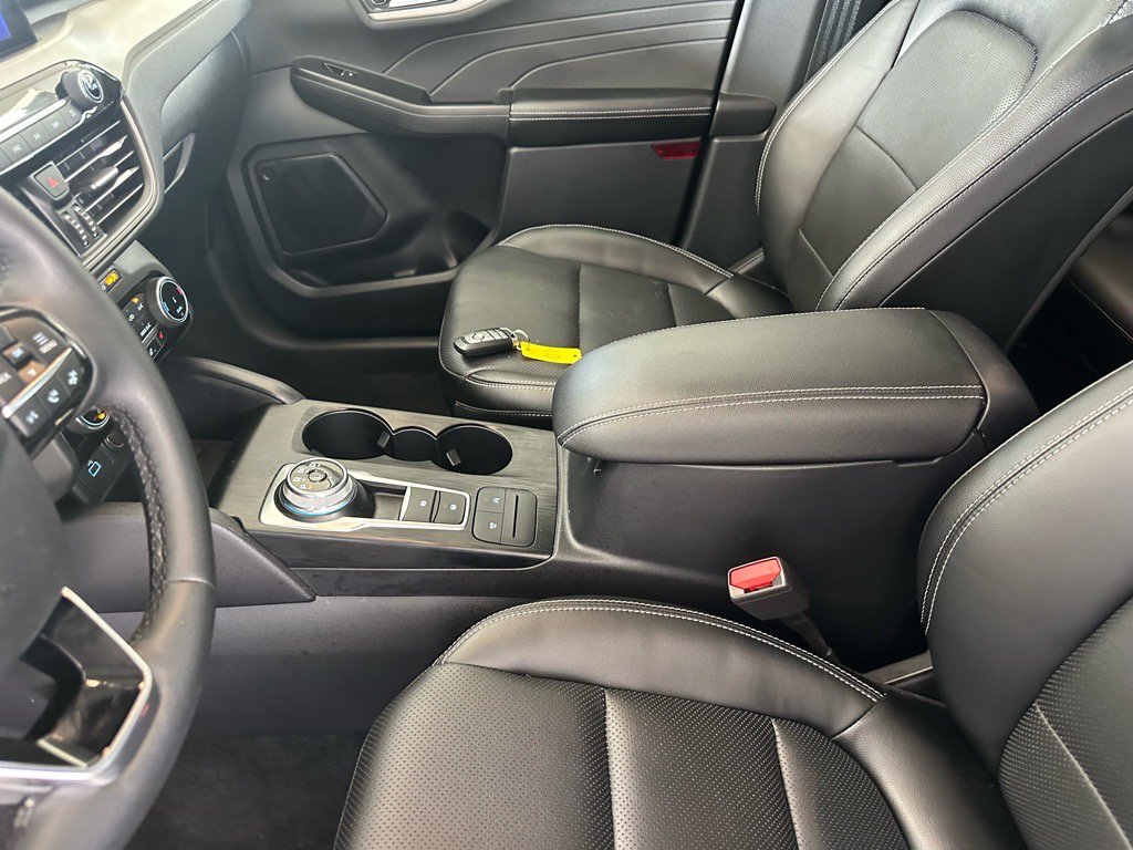 Certified 2022 Ford Escape SEL AWD/4WD image 19