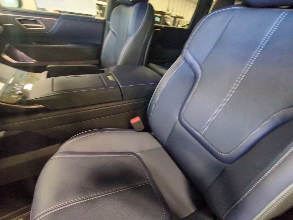 New 2027 INFINITI QX80 Sensory w/ Sport Exterior Package AWD/4WD image 9