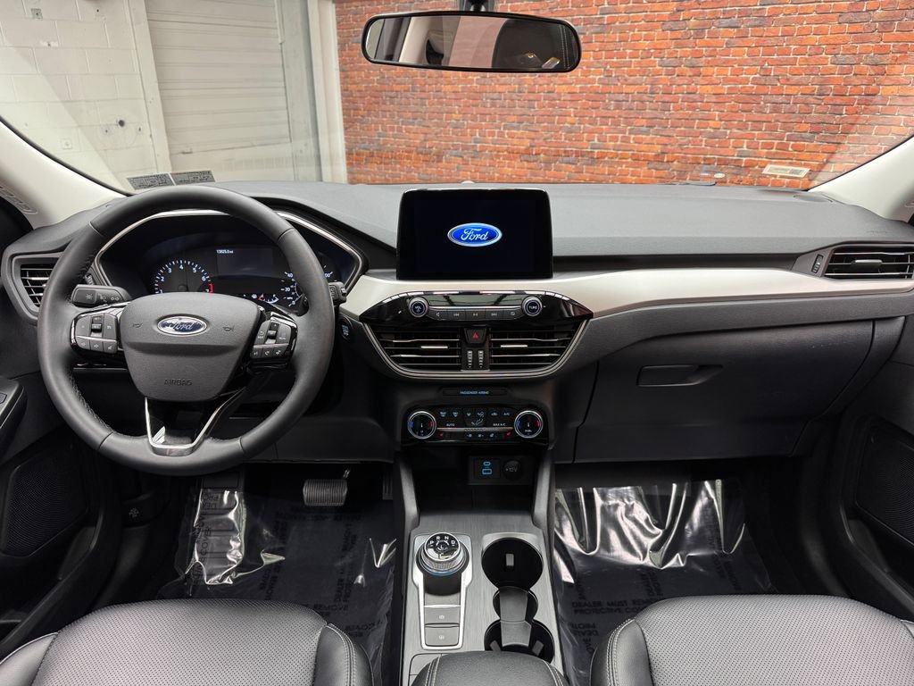 Certified 2022 Ford Escape SEL image 13