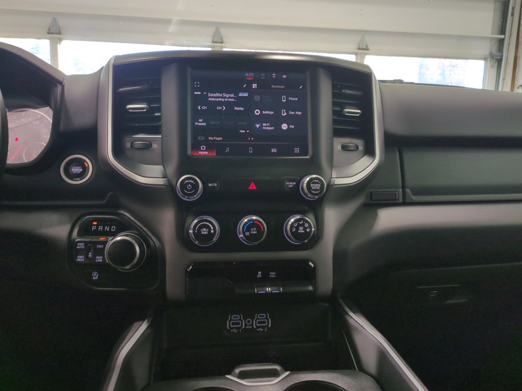 Used 2022 RAM 1500 Big Horn AWD/4WD image 29