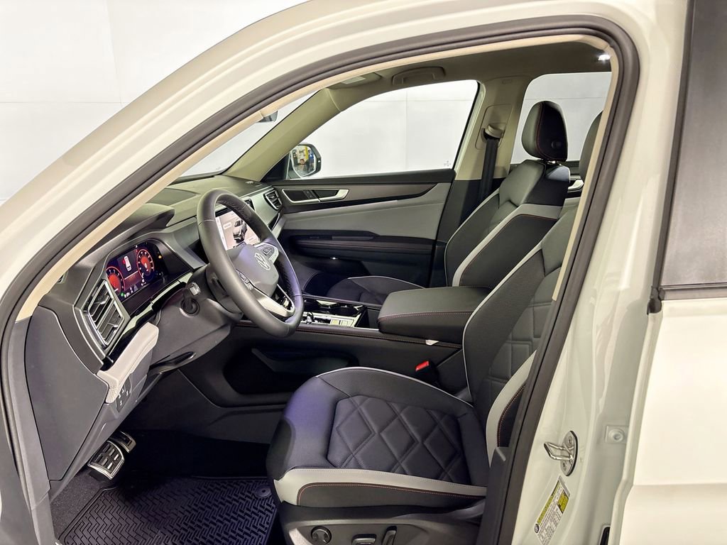 New 2026 Volkswagen Atlas Peak Edition AWD/4WD image 11