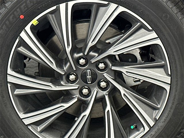 New 2026 Lincoln Aviator AWD image 5