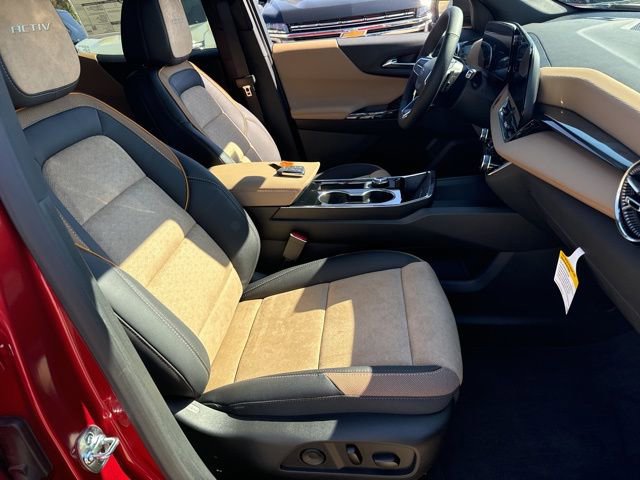 New 2025 Chevrolet Equinox ACTIV w/ Safety and Technology Package image 9