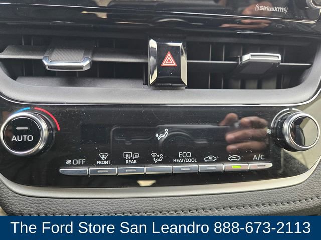 Used 2022 Toyota Corolla SE image 19