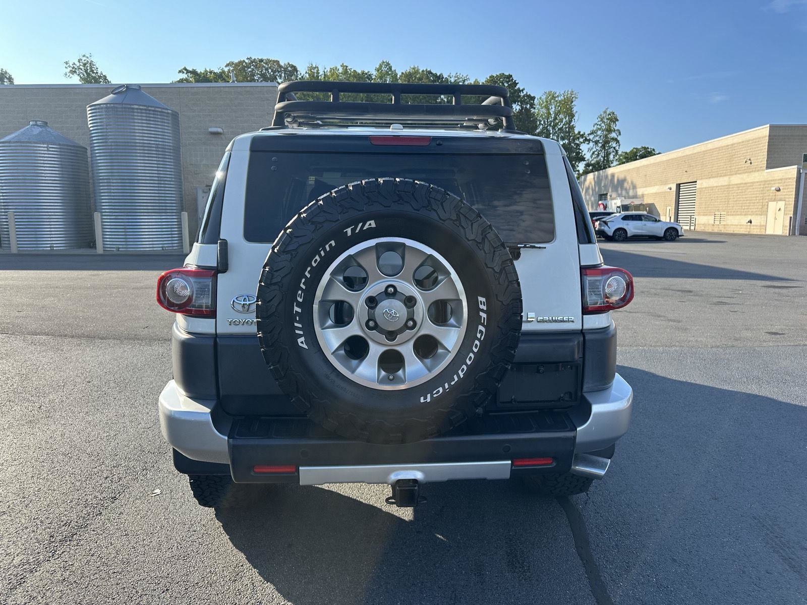 Used 2012 Toyota FJ Cruiser 4WD w/ Upgrade Pkg image 19