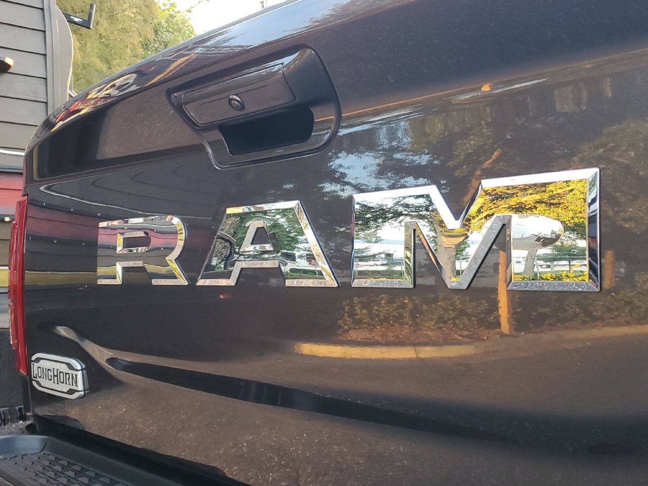 Used 2025 RAM 2500 Limited AWD/4WD image 6