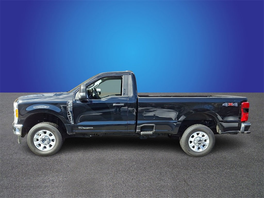 Used 2023 Ford F350 XLT w/ 360-Degree Camera Package image 7
