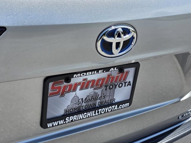 Certified 2024 Toyota Highlander Limited FWD image 33