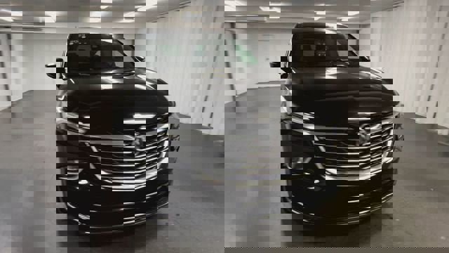 Certified 2023 Buick Enclave Essence w/ Experience Buick Package FWD image 3