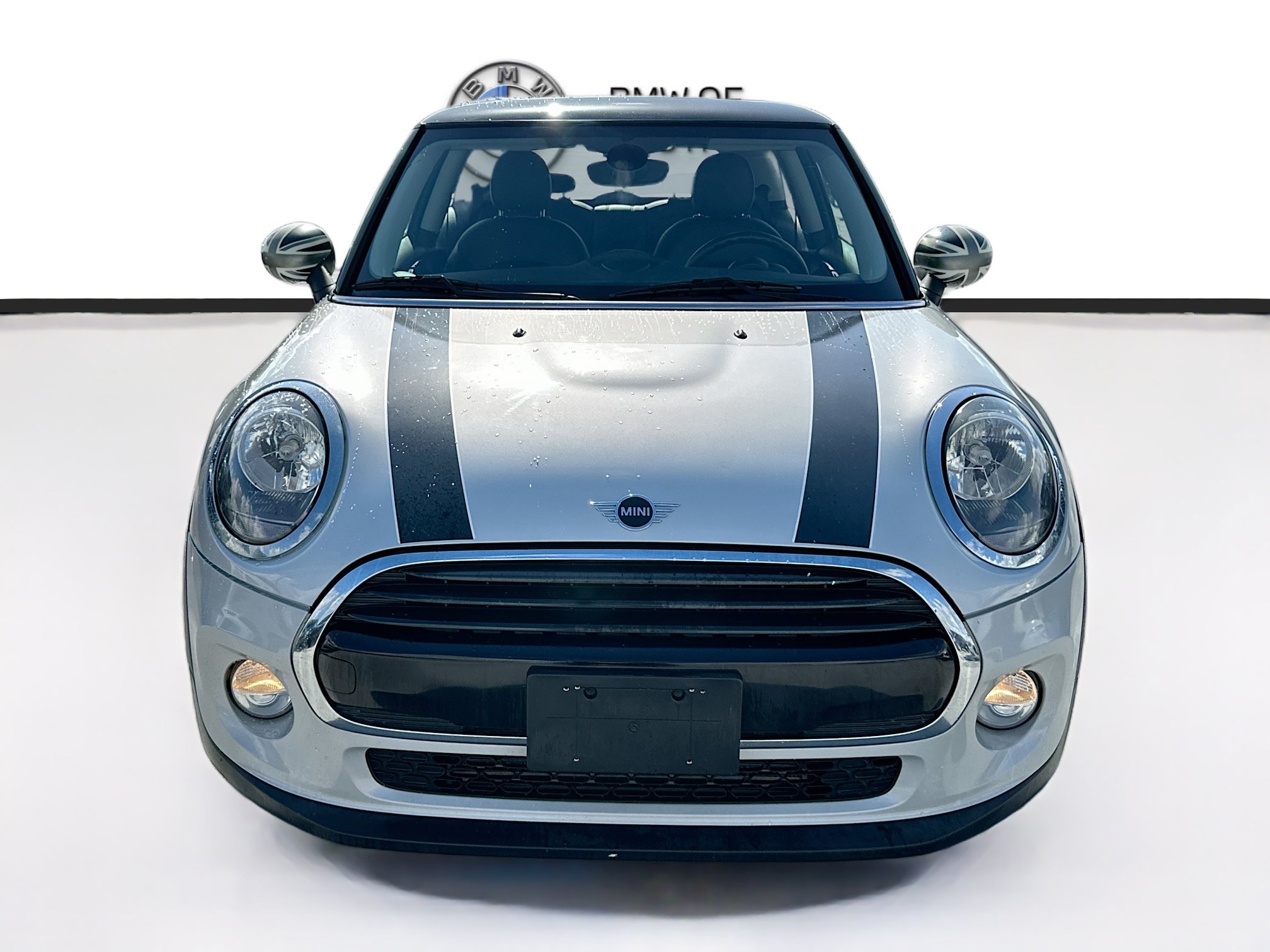 Used 2019 MINI Cooper 2-Door Hardtop FWD image 2