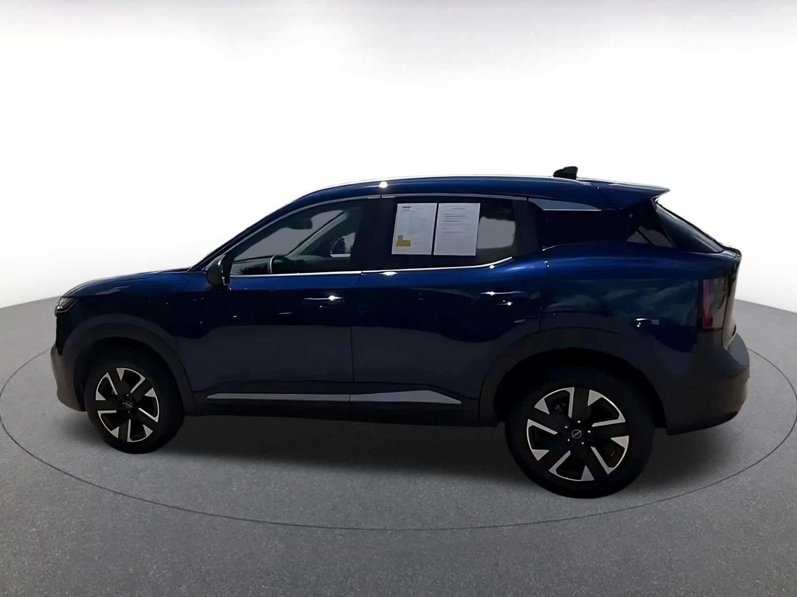 Used 2026 Nissan Kicks SV w/ Cold Weather Package AWD/4WD image 9