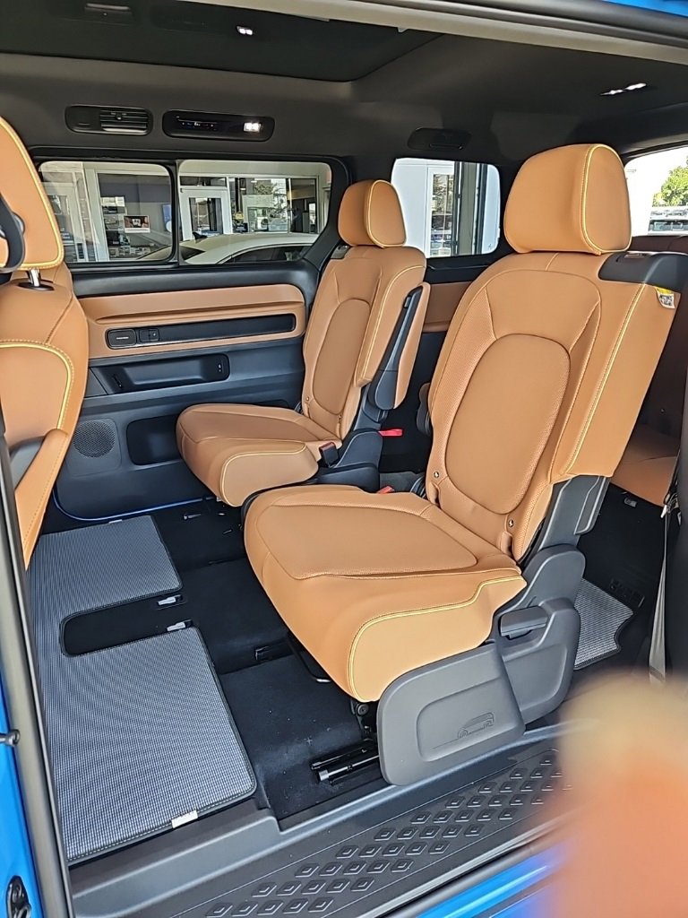 New 2025 Volkswagen ID. Buzz Pro S Plus image 20