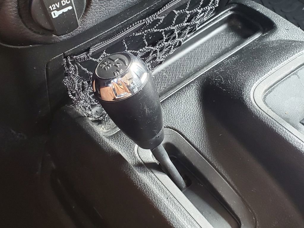 Used 2015 Jeep Wrangler Unlimited Sport w/ Connectivity Group image 24