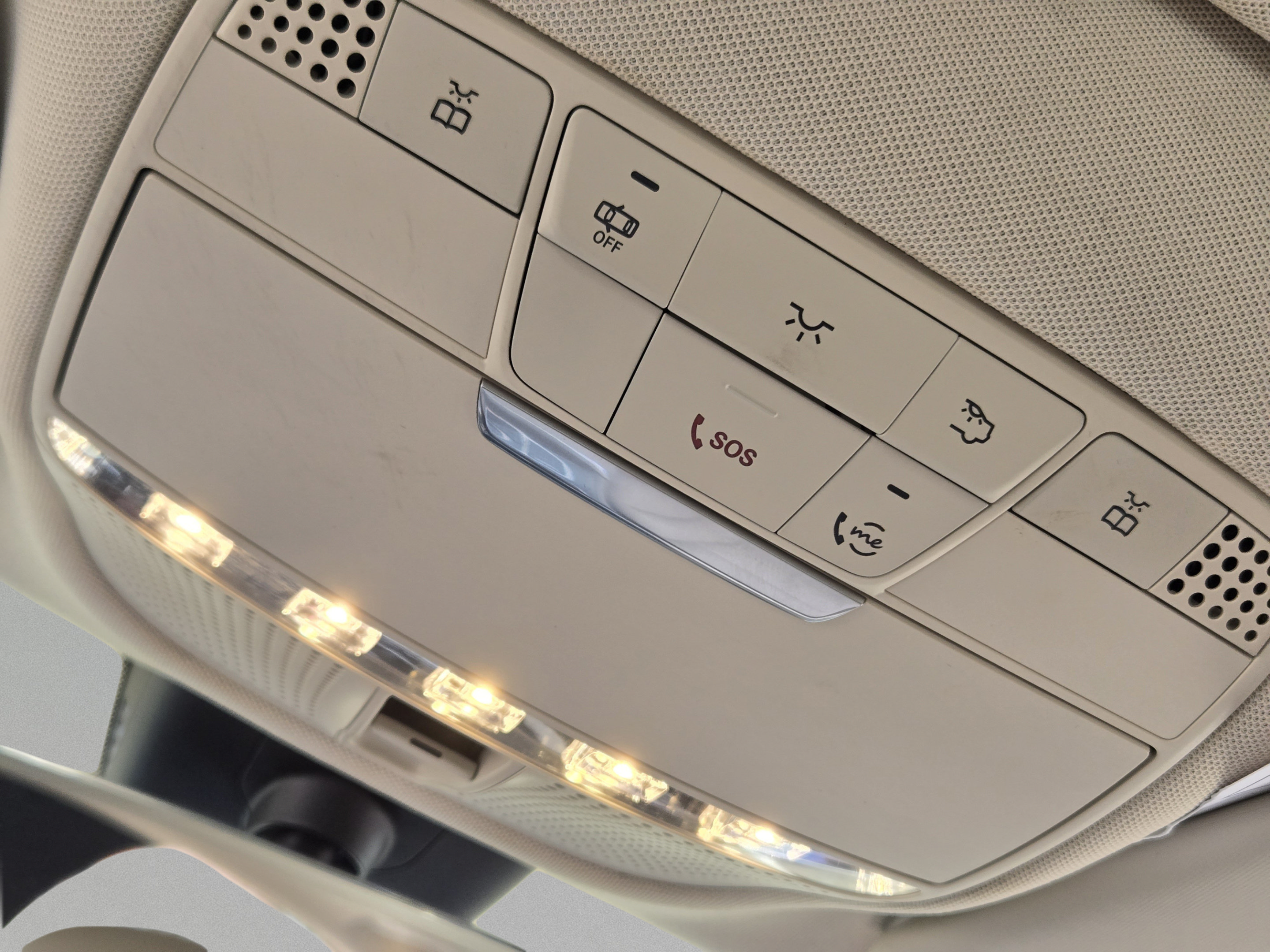 Certified 2021 Mercedes-Benz C 300 Sedan image 33