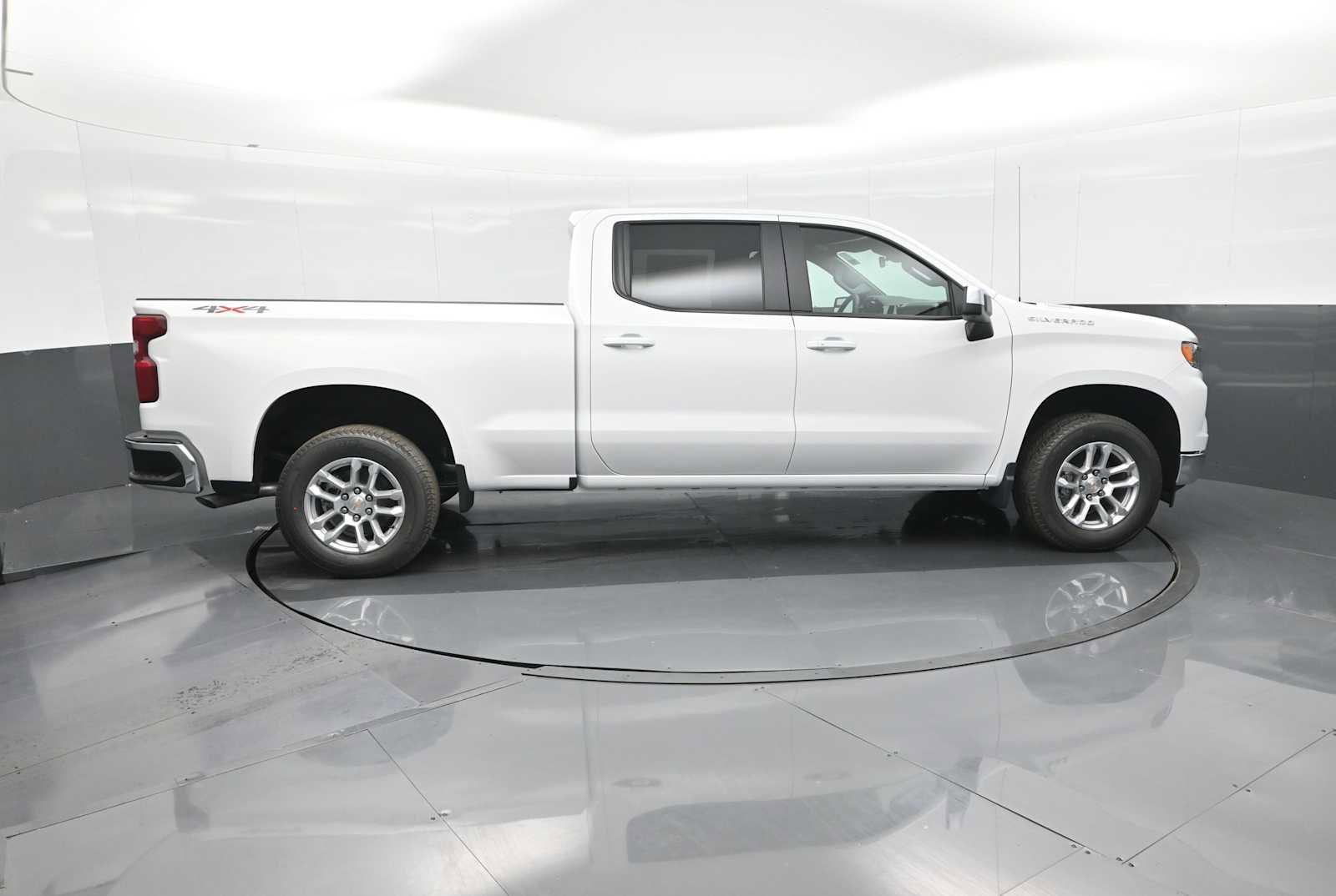 New 2026 Chevrolet Silverado 1500 LT w/ Protection Package image 9