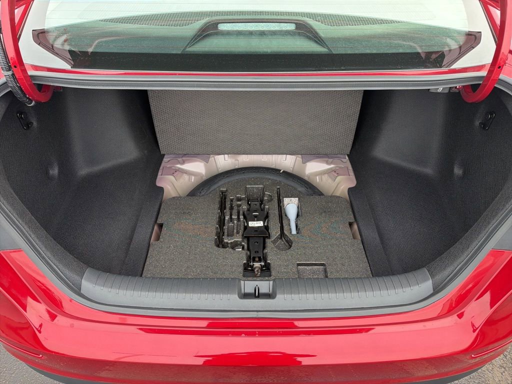 Used 2025 Honda Accord LX image 41