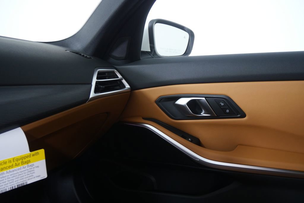 New 2026 BMW 330i Sedan w/ Premium Package RWD image 22