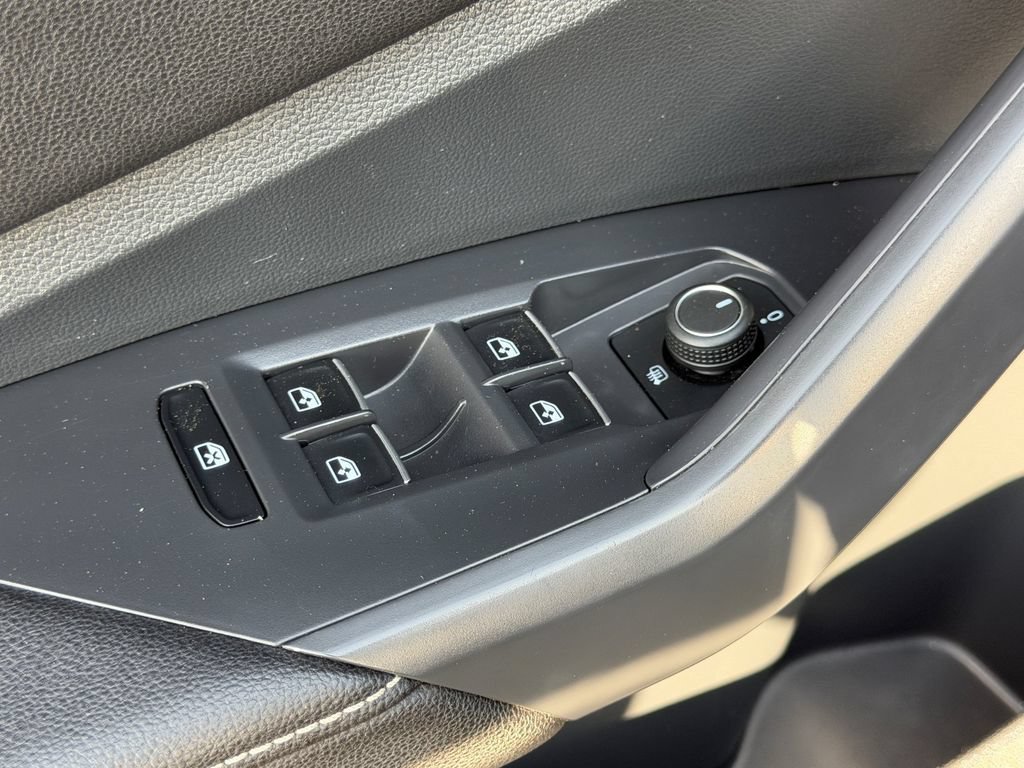 Used 2024 Volkswagen Jetta S FWD image 32