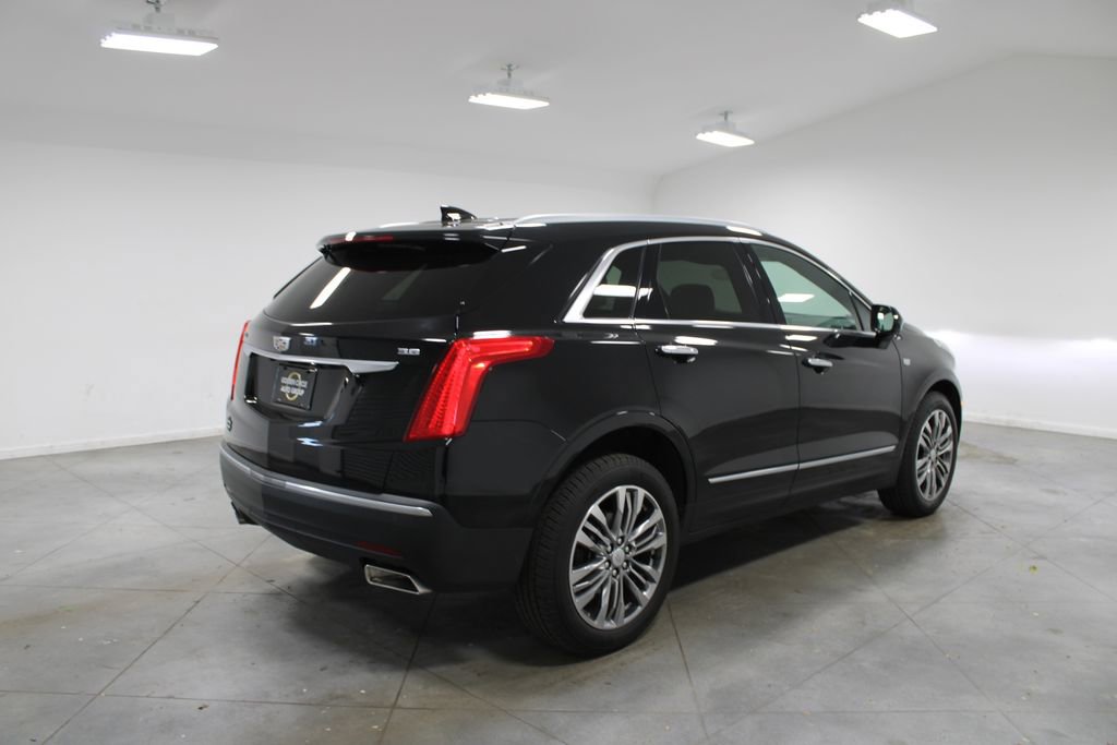 Used 2018 Cadillac XT5 Premium Luxury FWD image 10