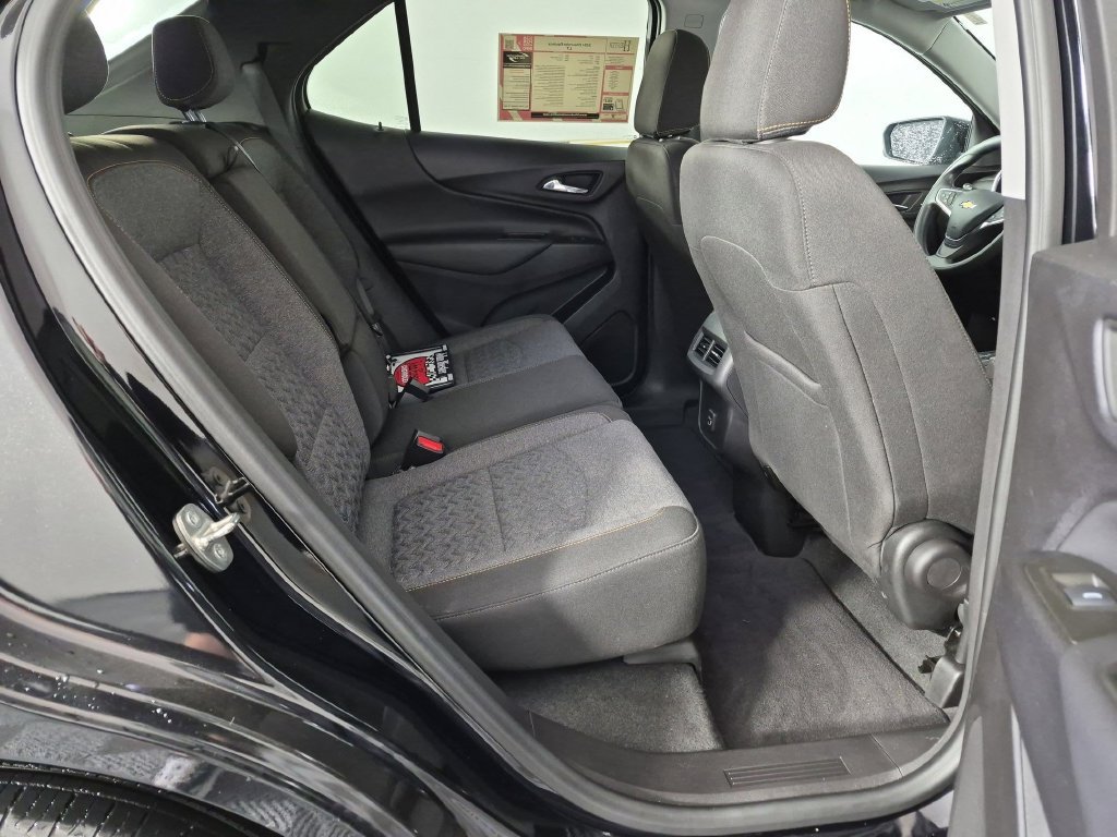 Used 2024 Chevrolet Equinox LT FWD image 33