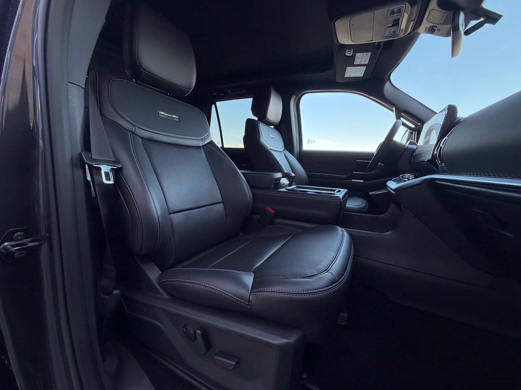 New 2027 Ford Expedition Max Platinum w/ Stealth Appearance Package AWD/4WD image 20