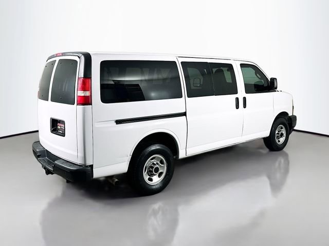 Used 2022 Chevrolet Express 3500 LS image 6