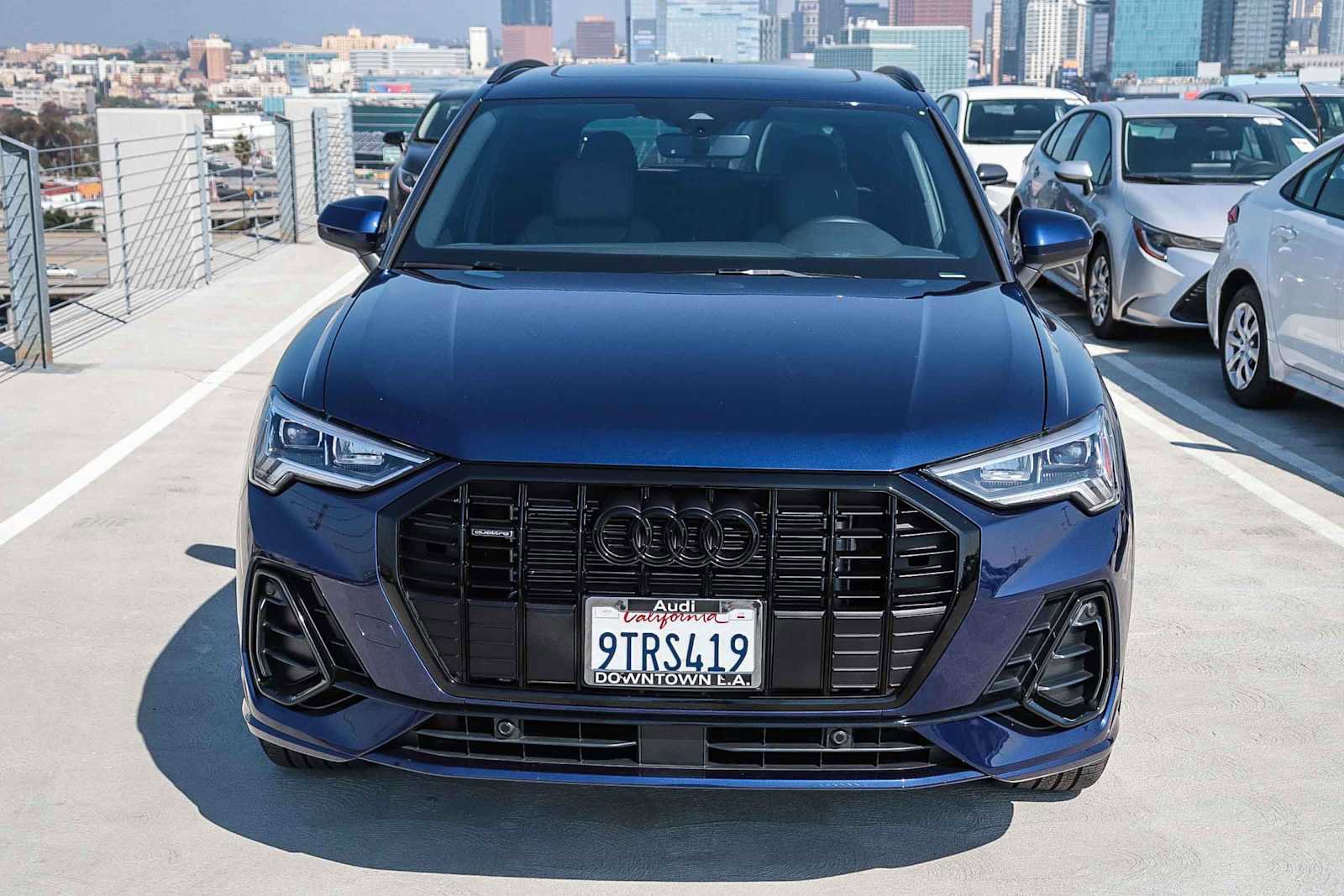 Used 2025 Audi Q3 2.0T Premium w/ Convenience Package image 2