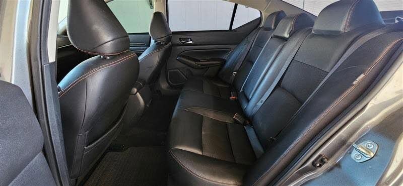 Used 2020 Nissan Altima 2.5 SR w/ Premium Package image 17