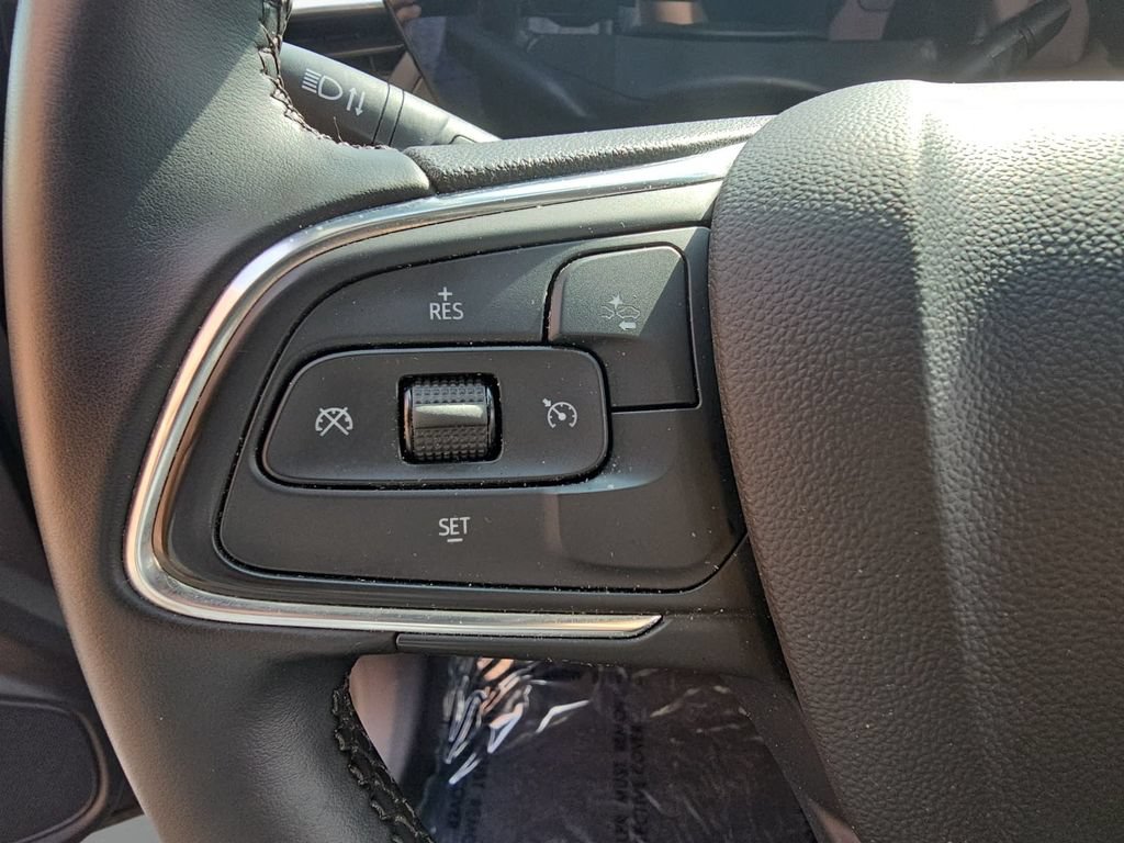 Used 2024 Buick Encore GX Sport Touring AWD/4WD image 16