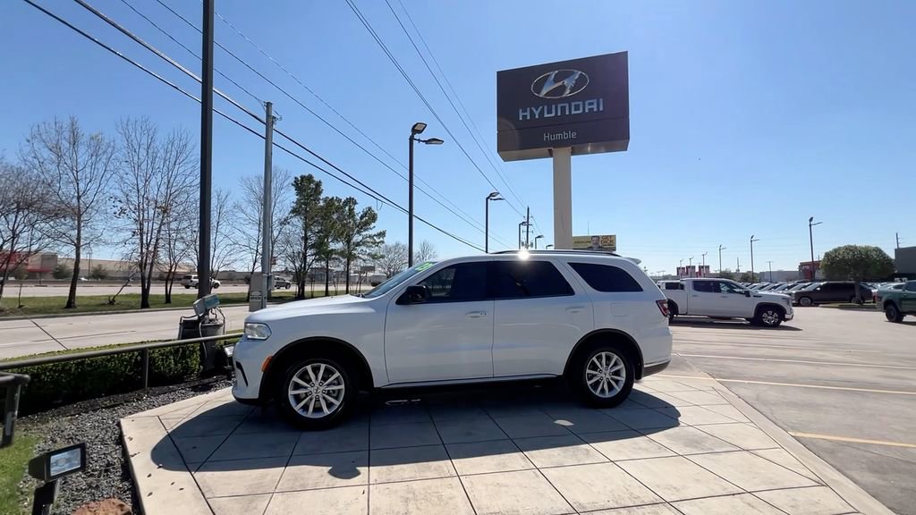 Used 2023 Dodge Durango SXT image 5