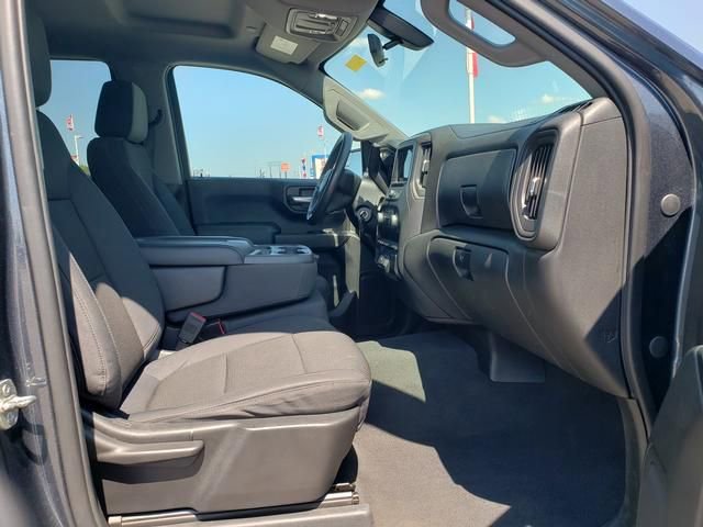 Used 2019 Chevrolet Silverado 1500 Custom Trail Boss w/ Custom Convenience Package AWD/4WD image 15