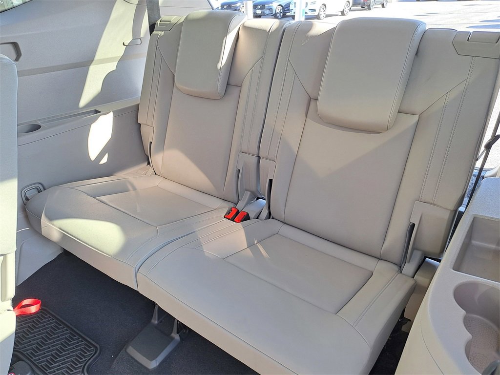 Used 2019 Volkswagen Atlas SE w/ Towing Package image 27