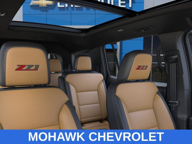 New 2027 Chevrolet Traverse Z71 w/ Driver Confidence Package AWD/4WD image 24
