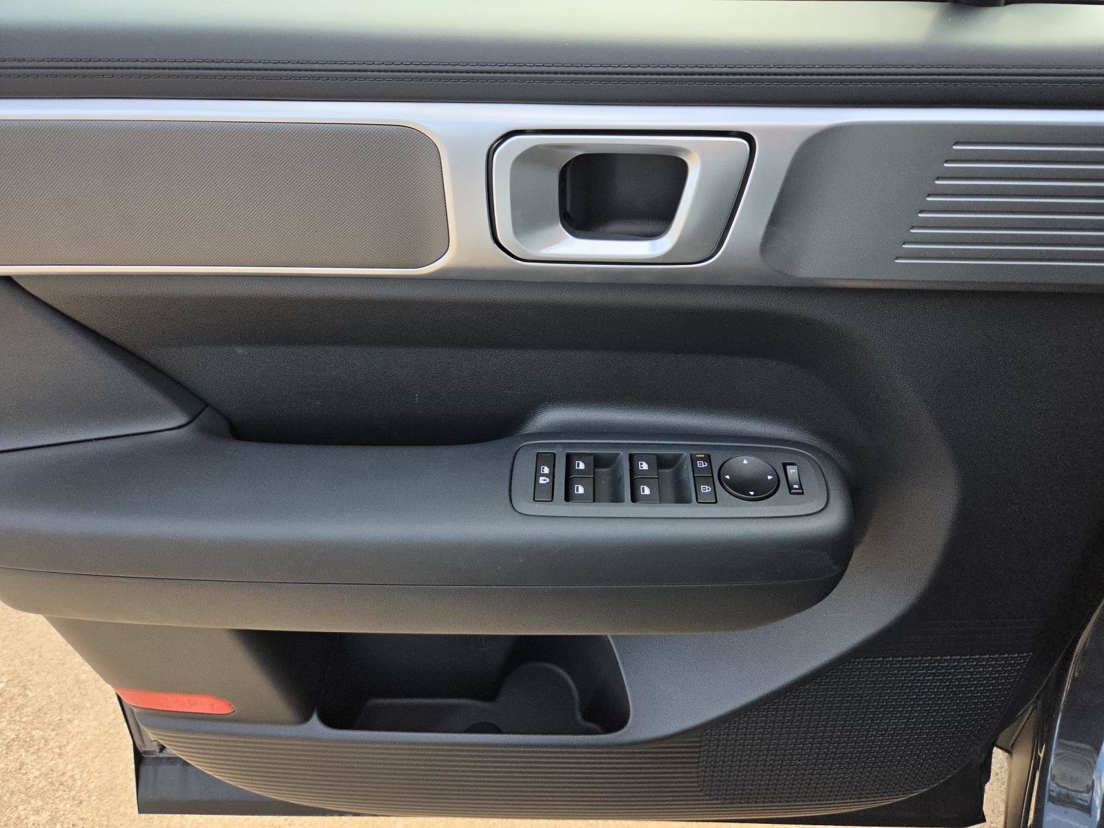 New 2027 Hyundai Santa Fe SE FWD image 14